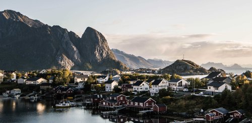 The_beautiful_city_Reine_Lofoten_Islands_©_Aurora_Expeditons