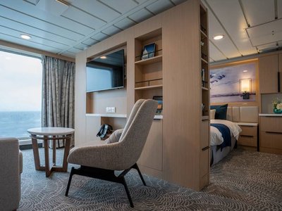 Ocean_Albatros_Category_FS_Brynhild_Family_Suite__c__Albatros_Polar_Latitudes_Expeditions