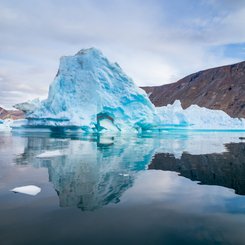 Nordvest_Fjord_Eskimobugt_Scoresbysund_East_Greenland_©_Aurora_Expeditons_Matt_Horspool