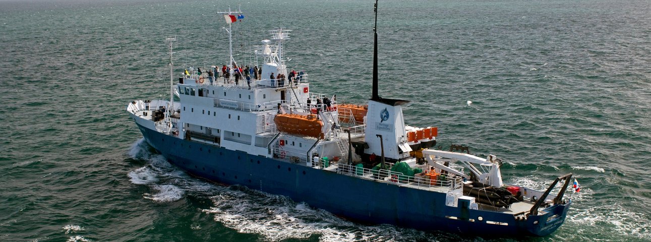 MV_Spirit_of_Enderby_Aerial_©_Heritage_Expeditions