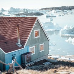 Traditional_Greenlandic_home_©_Aurora_Expeditons_Marjorie_Teo