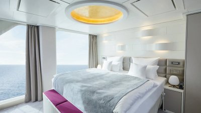 INS_SPI_Grand Suite_Schlafbereich_©_Hapag_Lloyd_Cruises