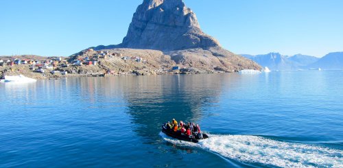 Greenland_Uummannaq_Zodiac__c__Albatros_Polar_Latitudes_Expeditions