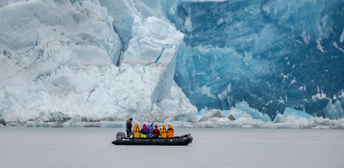 Ice_Zodiac__c__Albatros_Polar_Latitudes_Expeditions