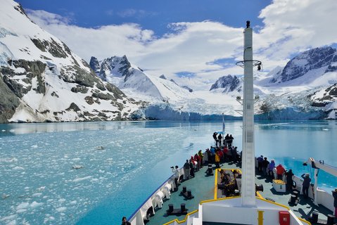 Drygalski_Fjord_South_Georgia_©_Martin_van_Lokven_Oceanwide_Expeditions