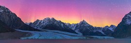Alpefjord_Greenland_©_Aurora_Expeditons_Adrian_ Wlodarczyk