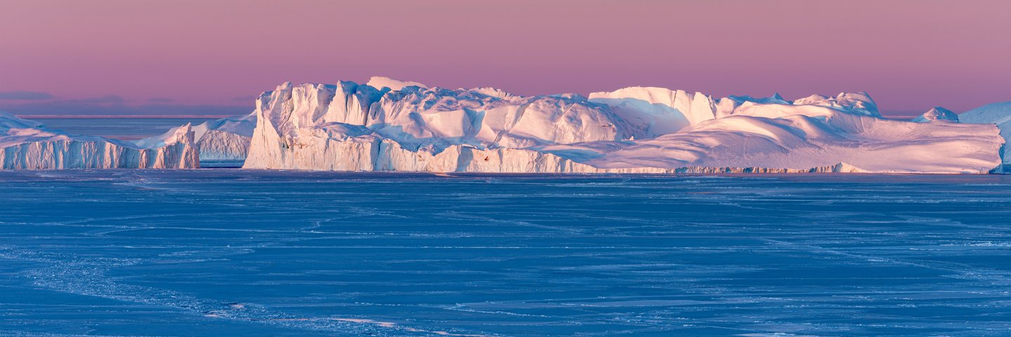 Der Ilulissat Eisfjord an der Disko Bucht in Westgroenland_©_Martin_Zwick_Naturfoto