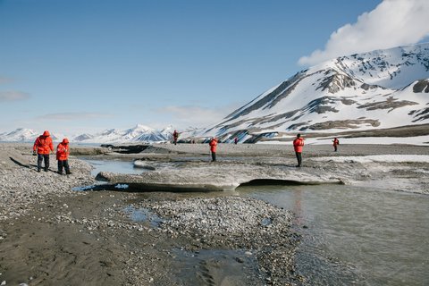 Gashamna_Svalbard_©_John_Bozinov_Poseidon_Expeditions