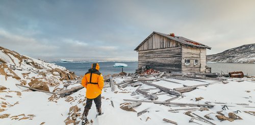 High_Arctic_Hut_©_David_Merron_Quark_Expeditions