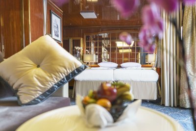 MV_Sea_Spirit_Premium_Suite_©_Poseidon_Expeditions