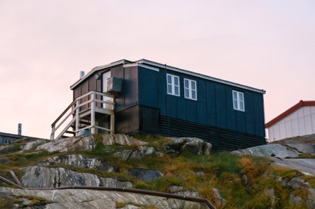 Kuummiut_House_Greenland_©_Lars_Anker_Moeller_Arctic_Dream