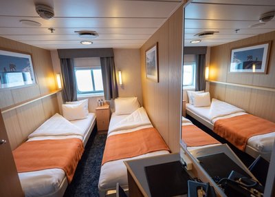 Twin_Cabin_311_MS_Quest_©_Eirik_Gronningaet_Arktis_Tours