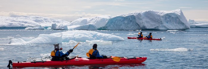 Antarctic_Kayak_©_Holger_Leue_Poseidon_Expeditions.jpg