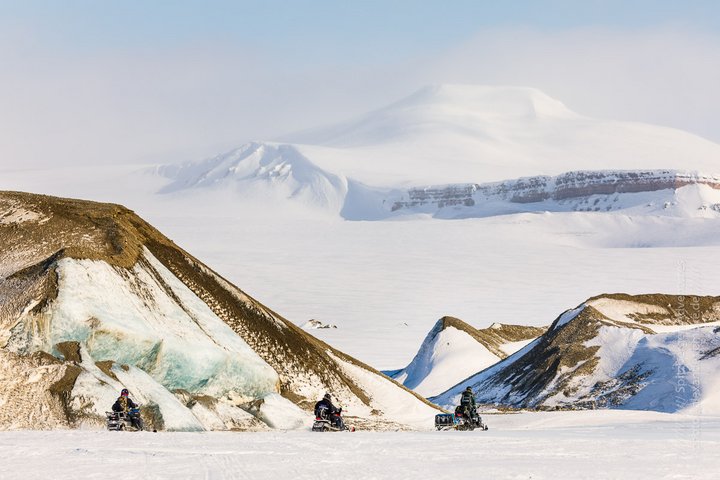 Individual_Scooter_©_Alexander_Lembke_Spitzbergen_Adventures Individual_Scooter_©_Alexander_Lembke_Spitzbergen_Adventures